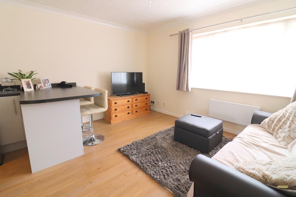 Property photo 2 of 9 Photo 2