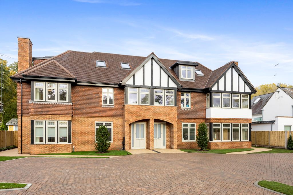 Property photo 1 of 20 Image