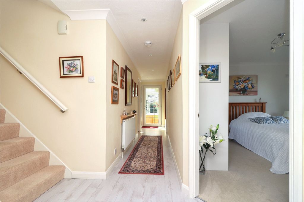 Property photo 3 of 24 Picture No. 33