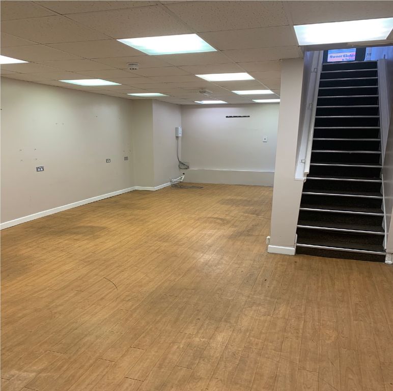 Property photo 3 of 3