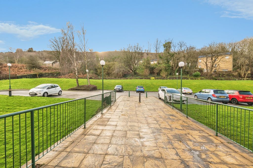 Additional image 13 of 1 bed flat for saleNavigation Rise, Milnsbridge, Huddersfield HD3