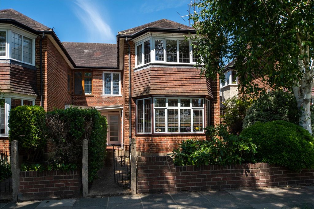 Property photo 1 of 11 Picture No. 01