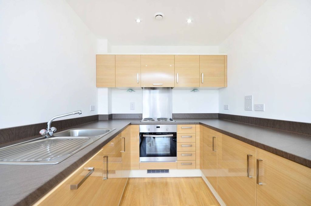 Property photo 2 of 4