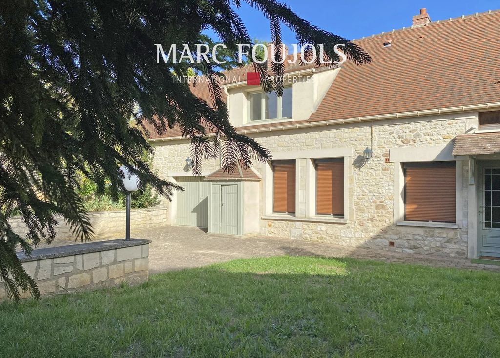 Property photo 2 of 11