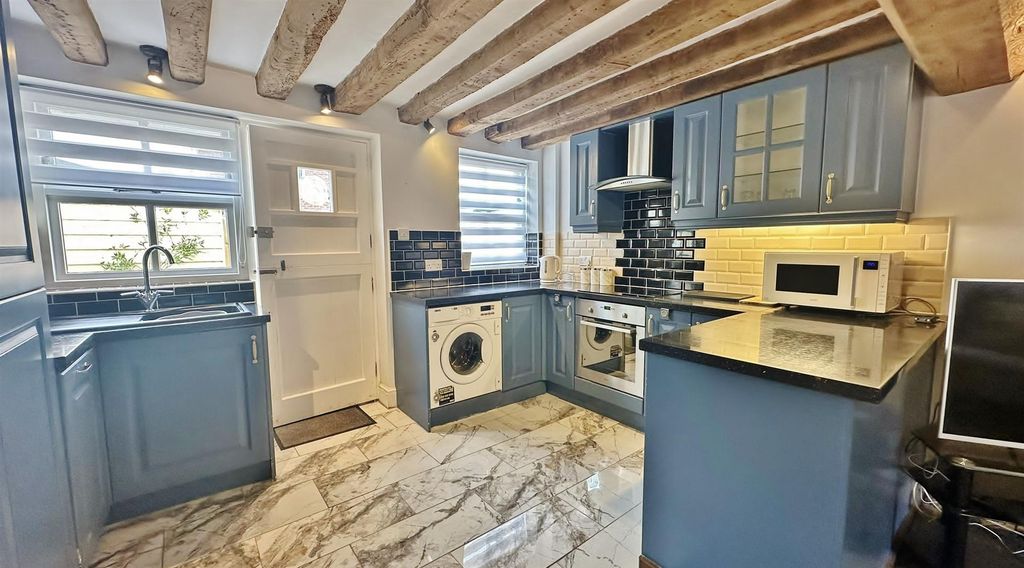 Property photo 3 of 14 Alternate Lounge/Kitchen View