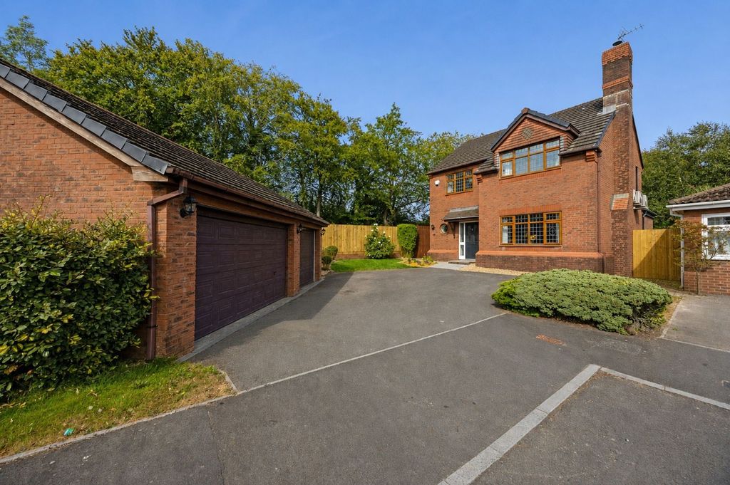 Property photo 1 of 56