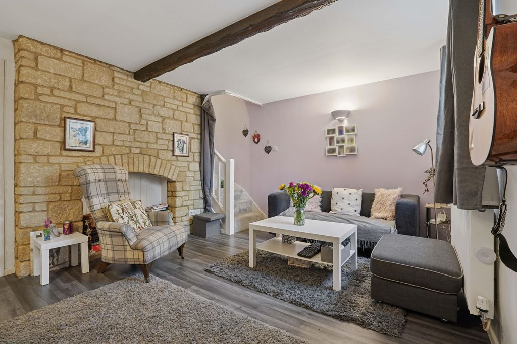 Property photo 2 of 14 Reception Room