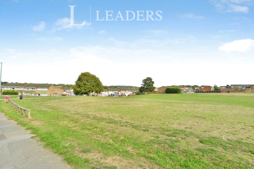 Property photo 2 of 14 Pbox-Img.Jpg