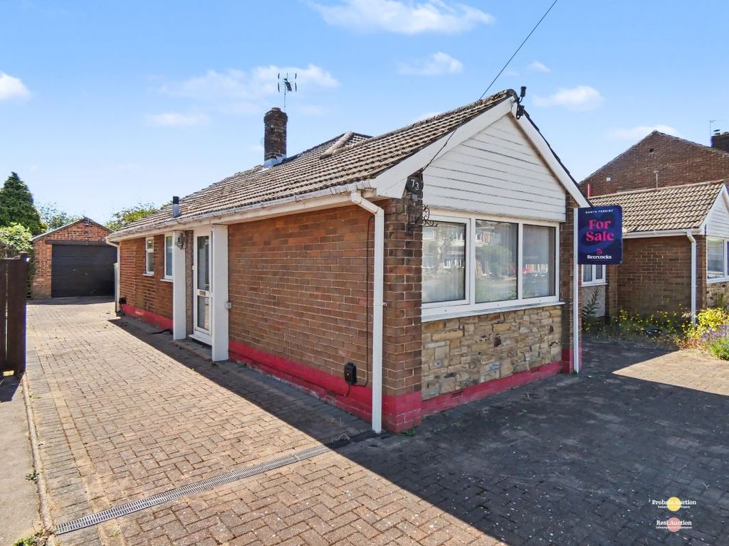 Property photo 2 of 17