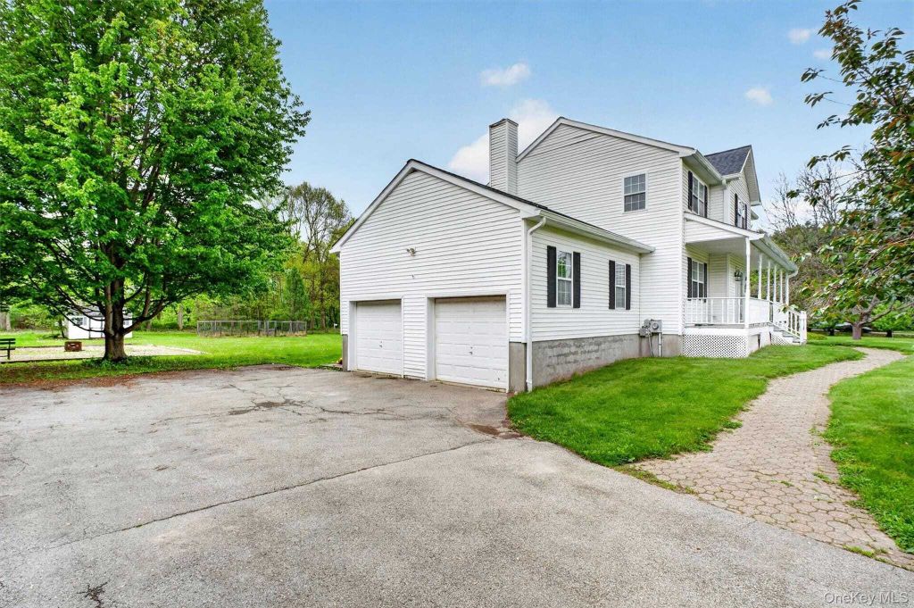 Property photo 2 of 30 <Alttext/>