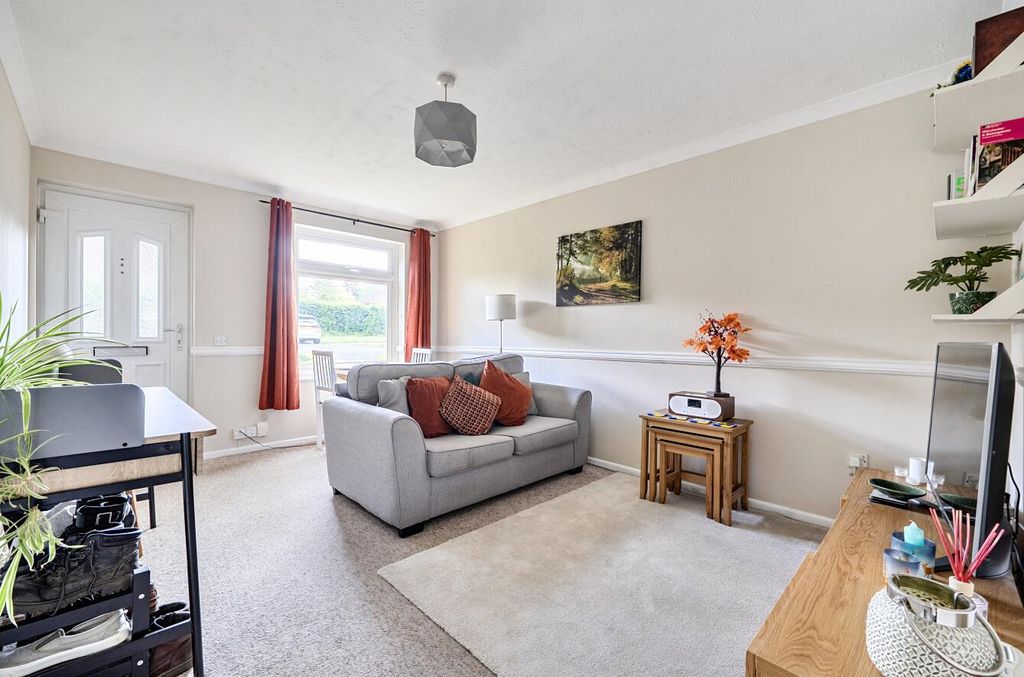 Property photo 3 of 16 Wellbrook Gardens 19 (17).Jpg