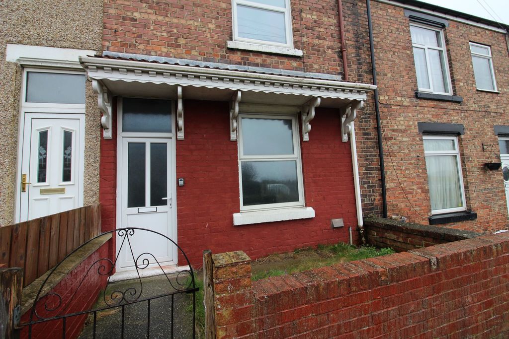 Property photo 1 of 21 2 Bedroom Terraced For Sale
