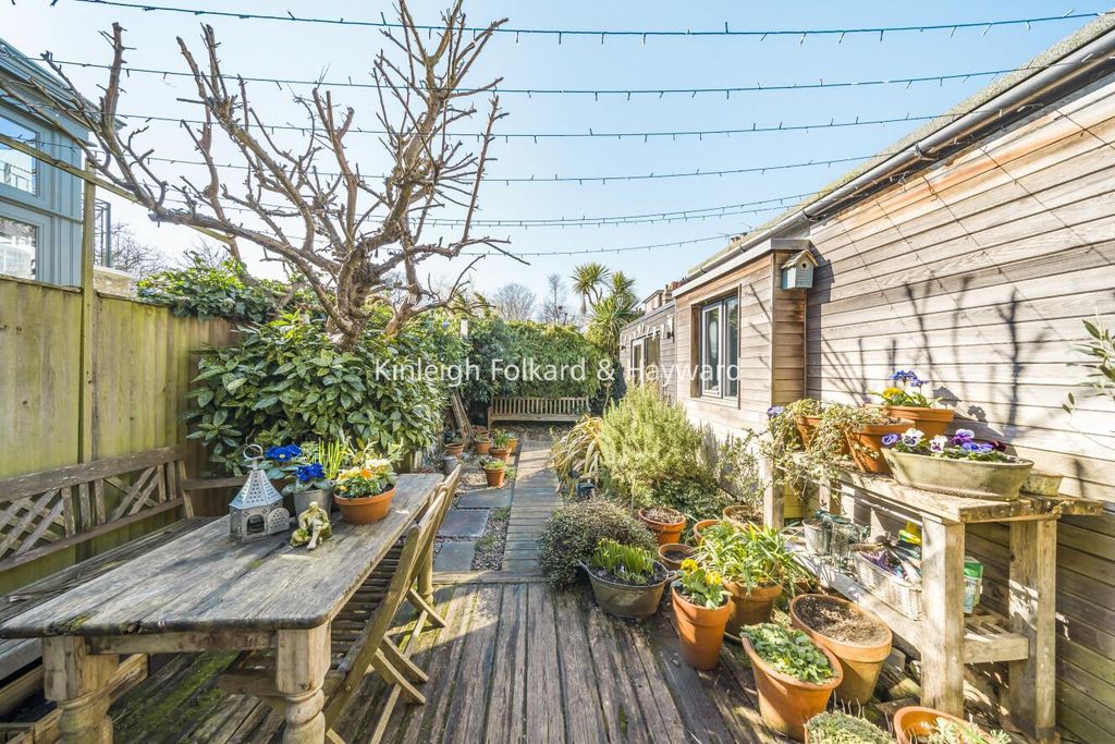 Property photo 2 of 13 Picture 2