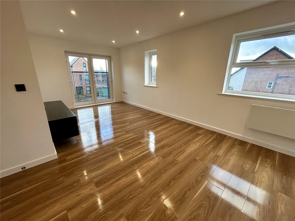 Property photo 2 of 17 Living Room