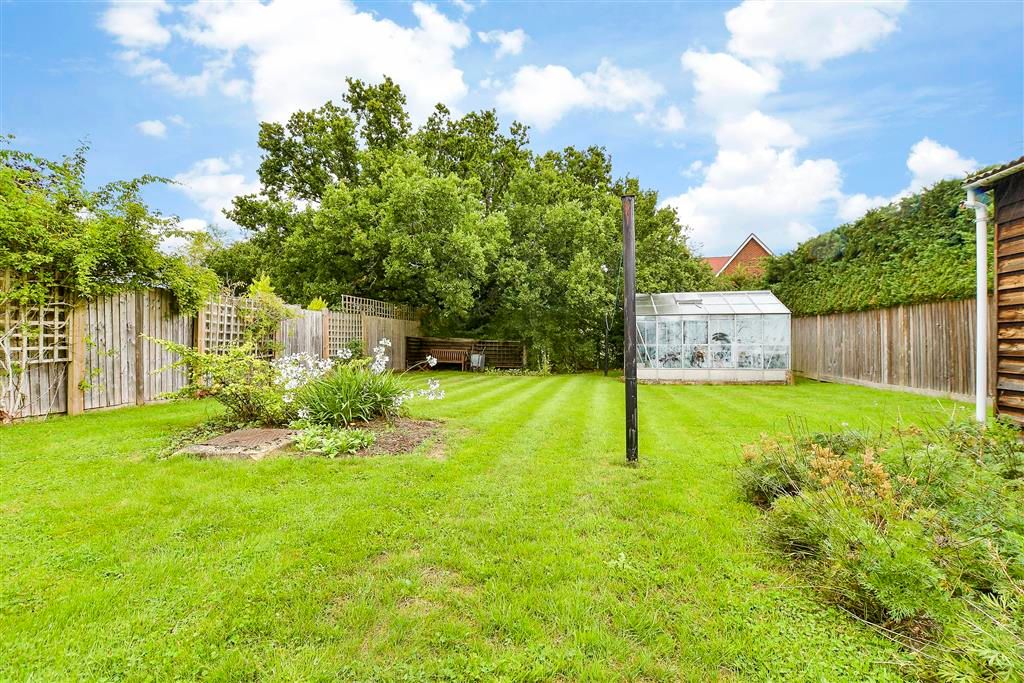 Property photo 2 of 11 Rear Garden