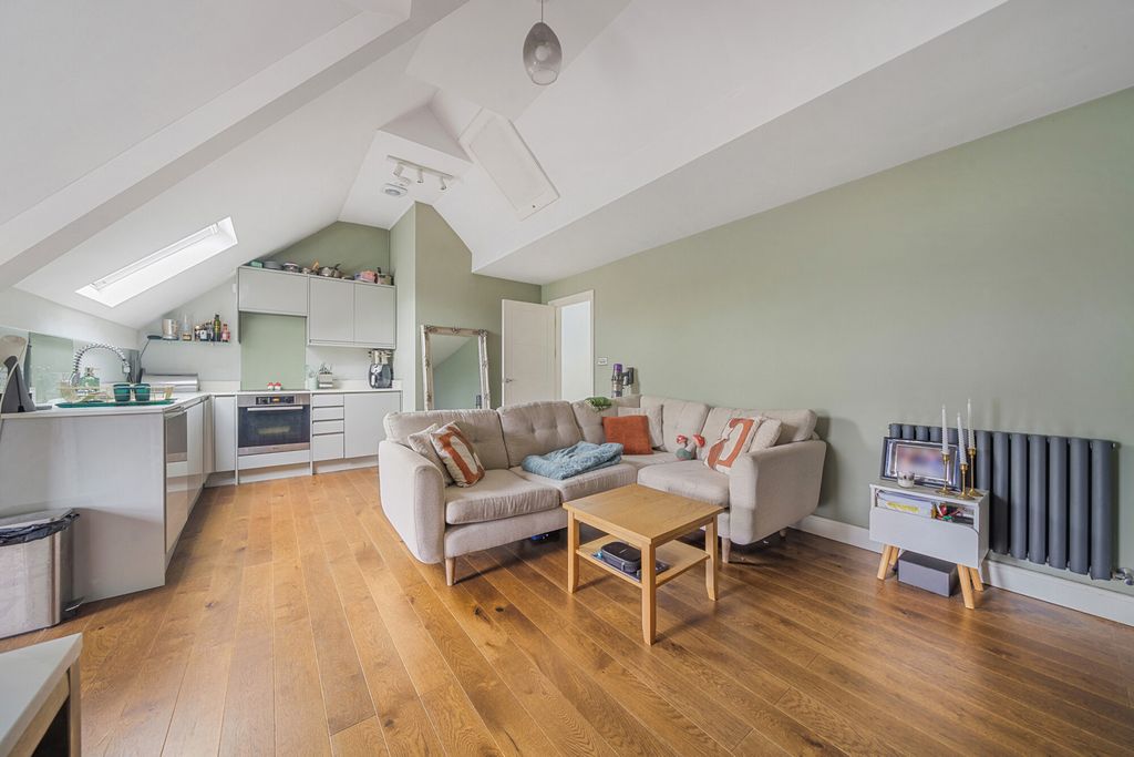 Property photo 2 of 13 Reception