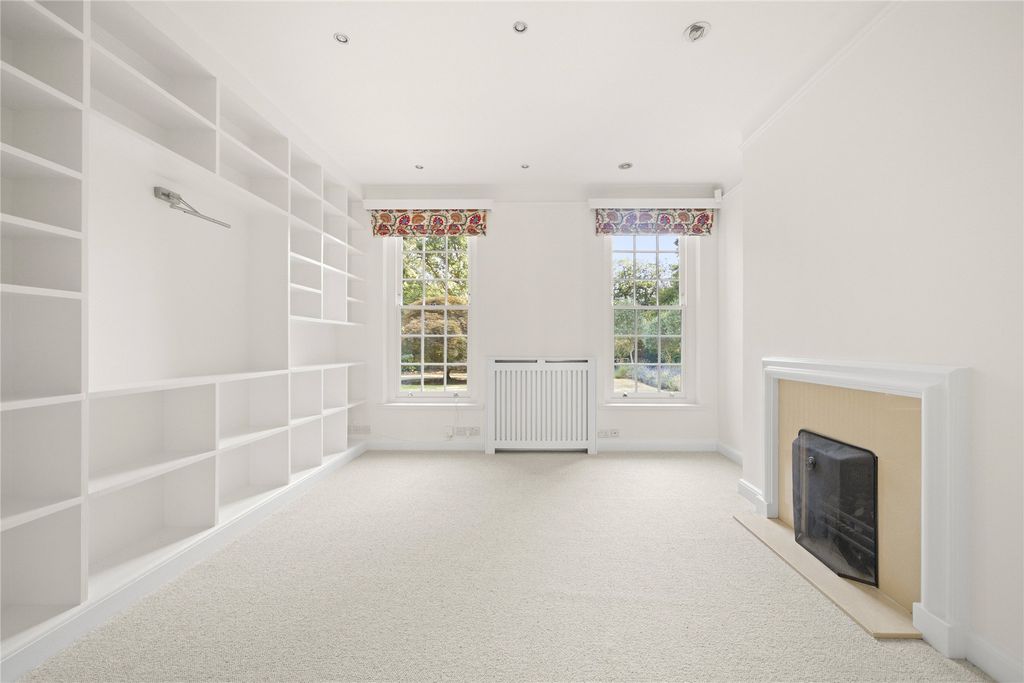Property photo 3 of 18 Picture No. 32