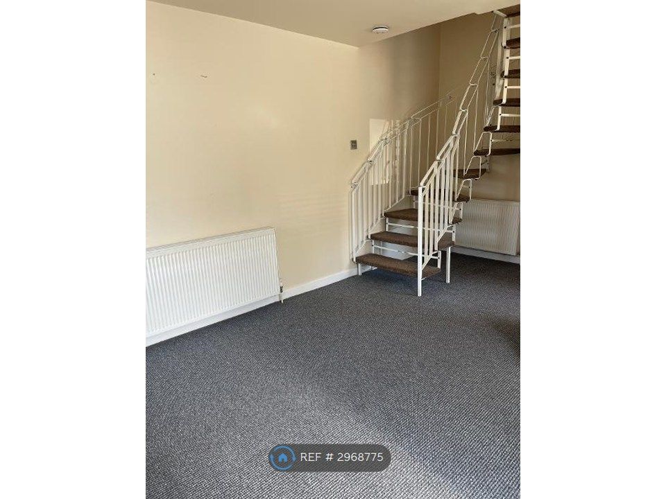 Property photo 3 of 4 Stair