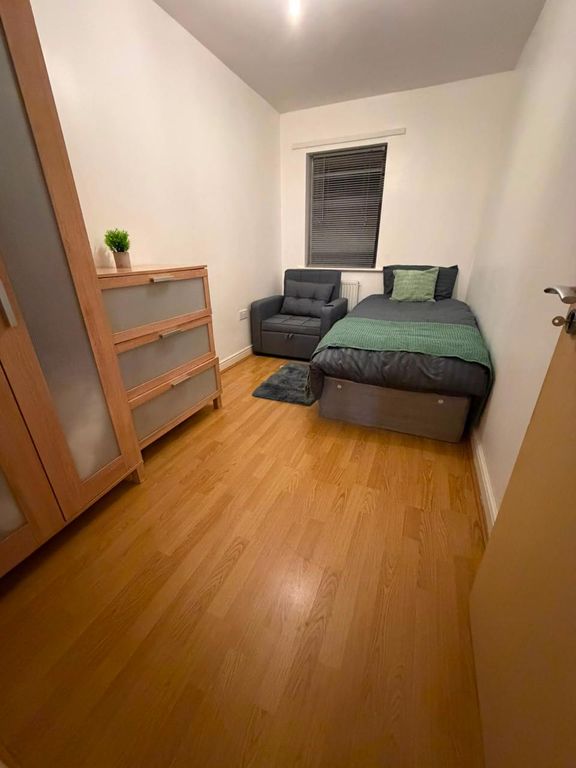 Property photo 3 of 3