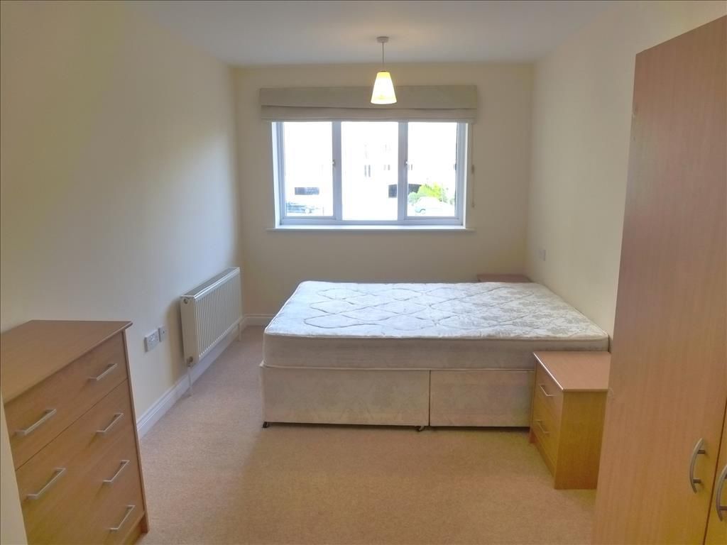 Property photo 2 of 6 Bedroom 2