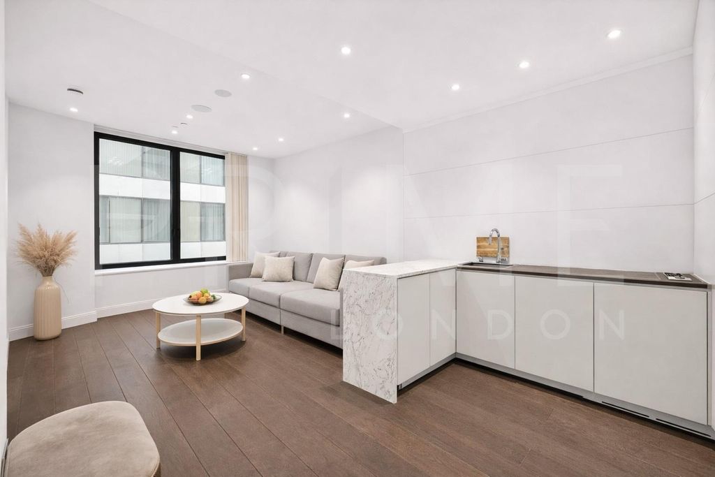 Property photo 3 of 12 Fp Wm6.Jpg