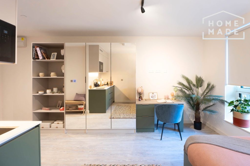 Property photo 3 of 13