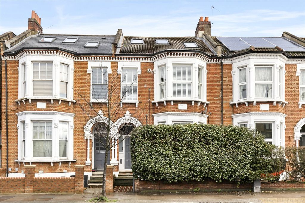 Property photo 2 of 10 Picture No. 06