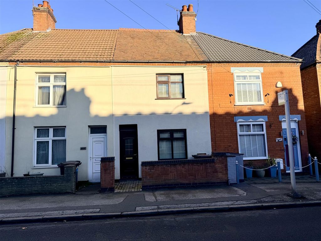 Property photo 1 of 11