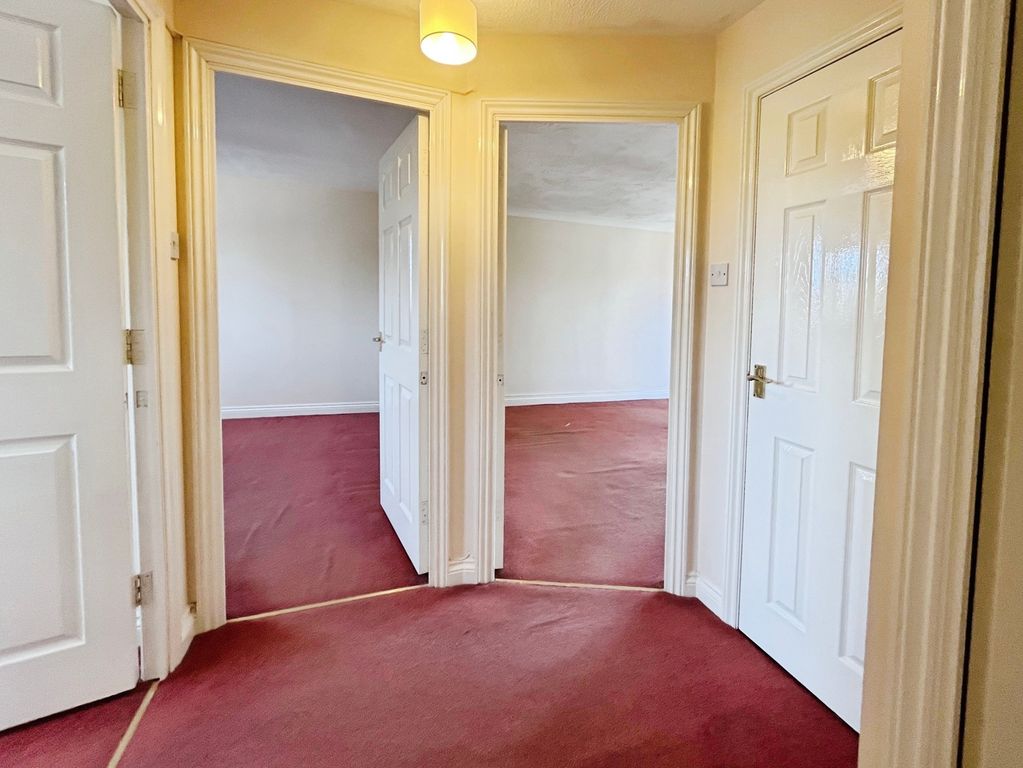 Property photo 2 of 8 Pbox-Img.Jpg