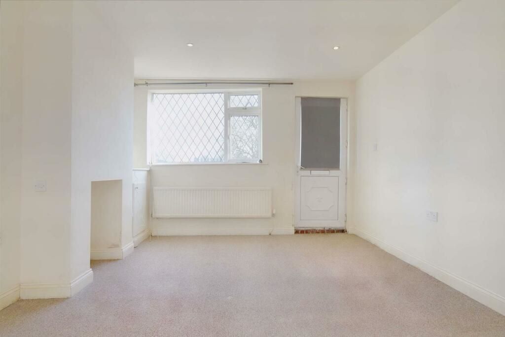 Property photo 3 of 10 Image 3