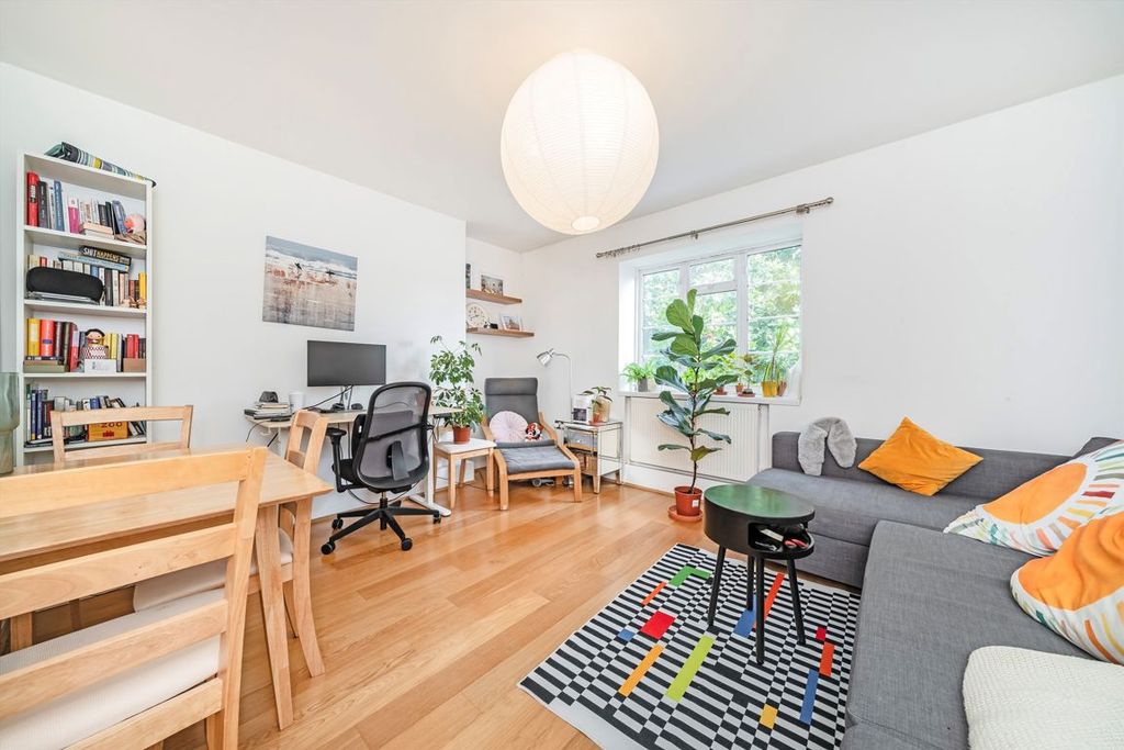 Property photo 2 of 5