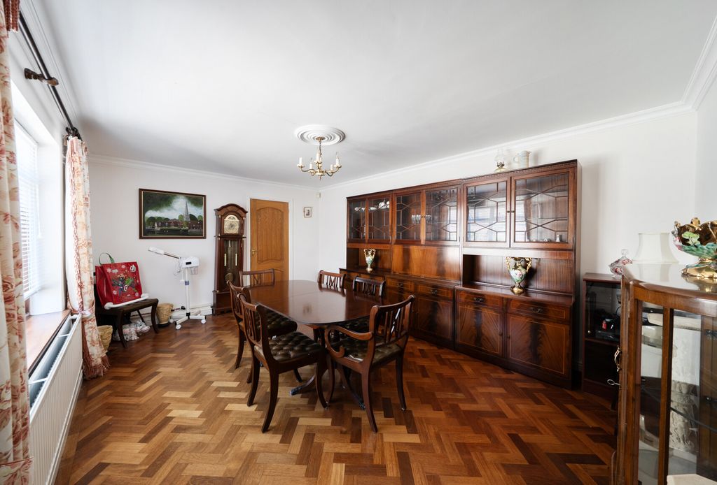 Property photo 3 of 9 1487527 (4).Jpg