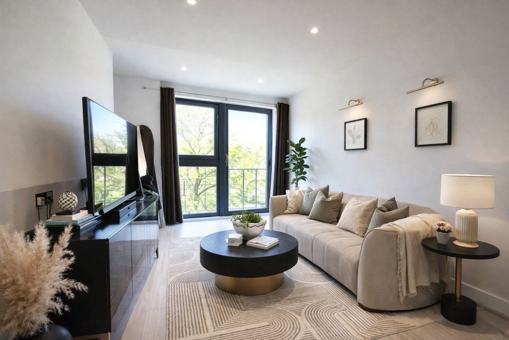 Property photo 2 of 9 Picture No. 26