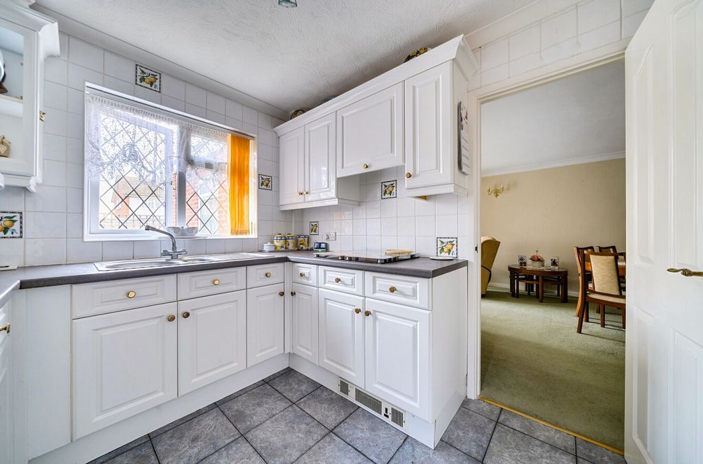 Property photo 3 of 14