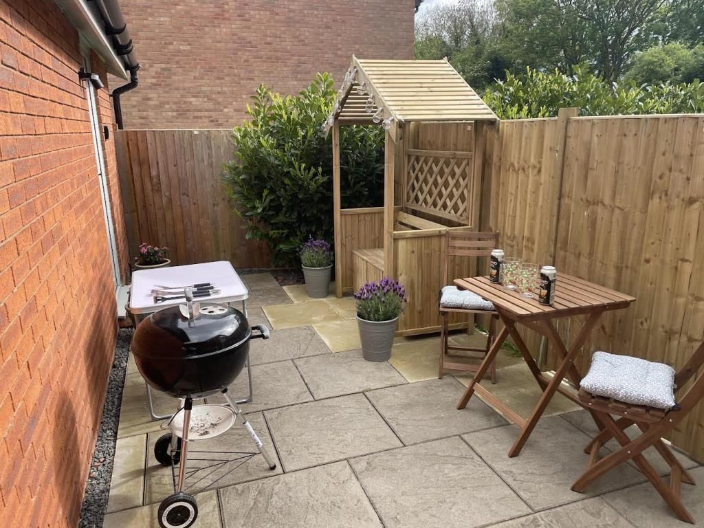 Property photo 3 of 7 Garden Shot