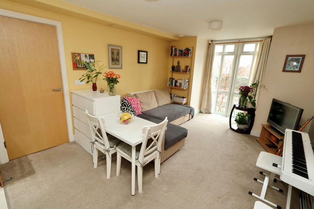 Property photo 2 of 14 2.Jpg