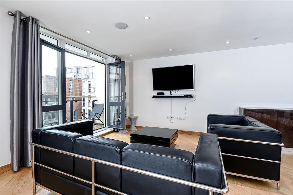 Property photo 2 of 10 4.Jpg