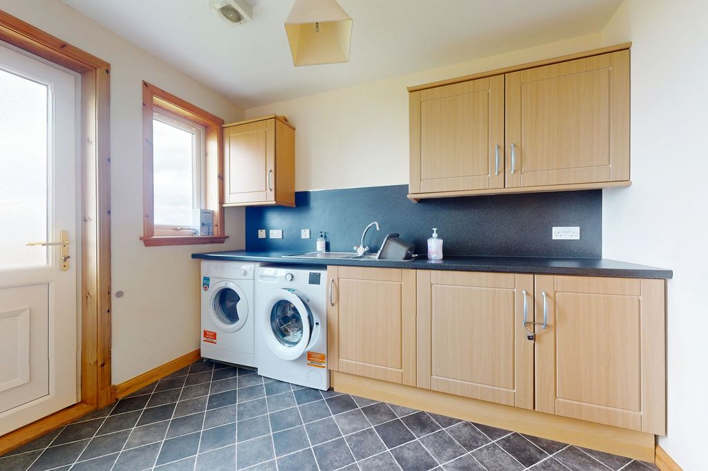 Additional image 8 of 3 bed detached bungalow for saleScarfskerry, Thurso, Highland. KW14