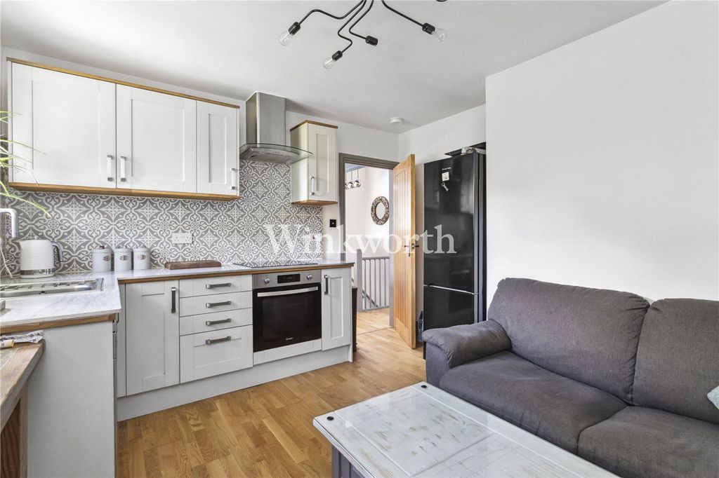 Property photo 3 of 10 Picture No. 03