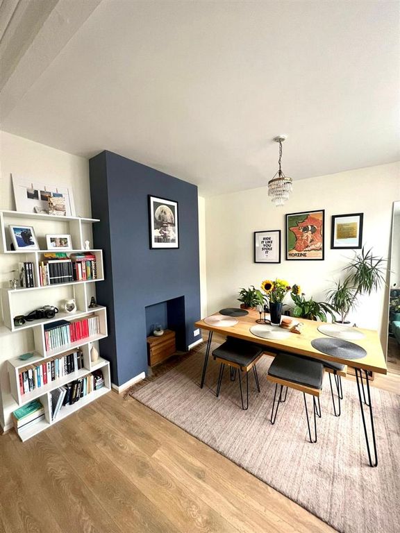 Property photo 2 of 23 Dining Room