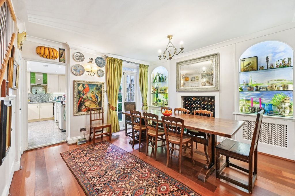 Property photo 2 of 18 Picture No. 04