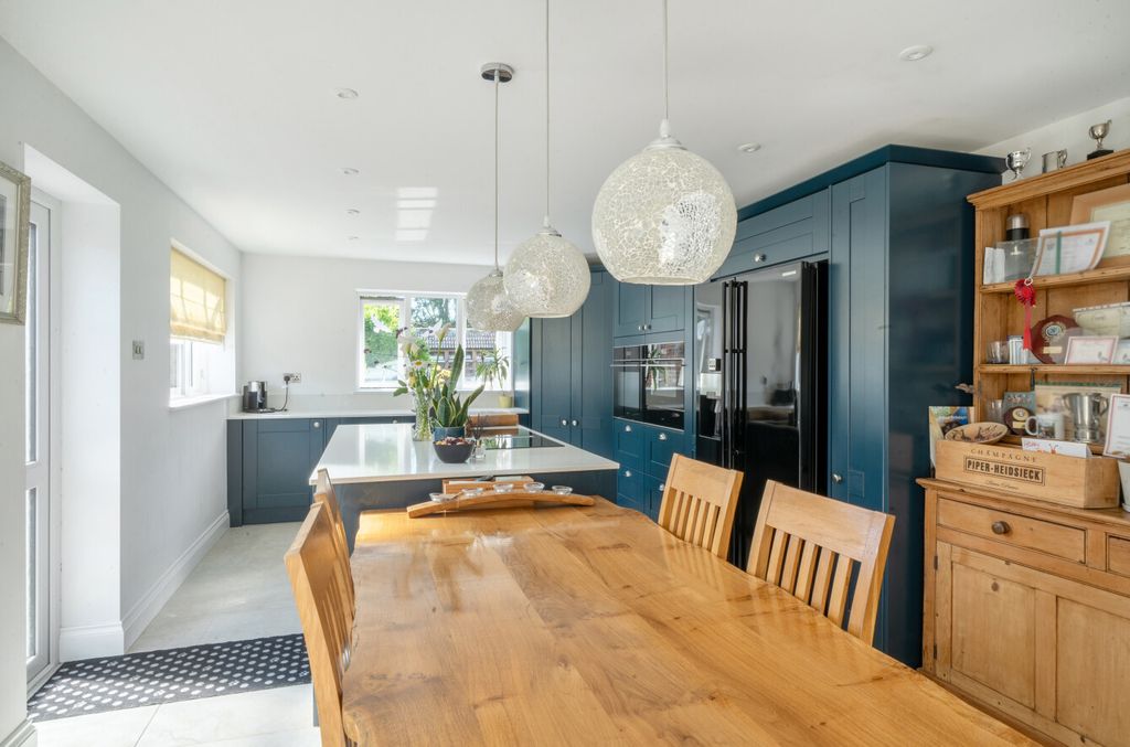 Property photo 2 of 29 Kitchen/Diner