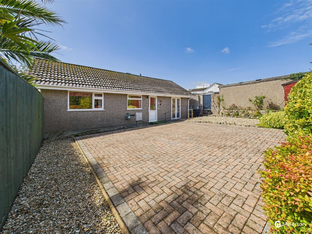 Property photo 2 of 17 Rear Garden