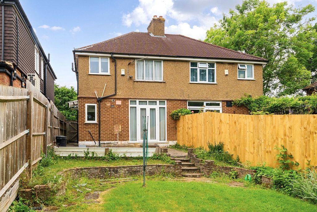 Property photo 2 of 13 Picture No. 32