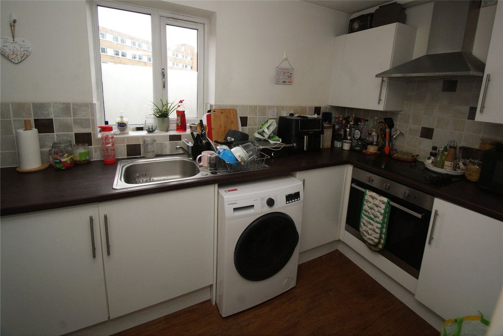 Property photo 2 of 5 Picture No. 02