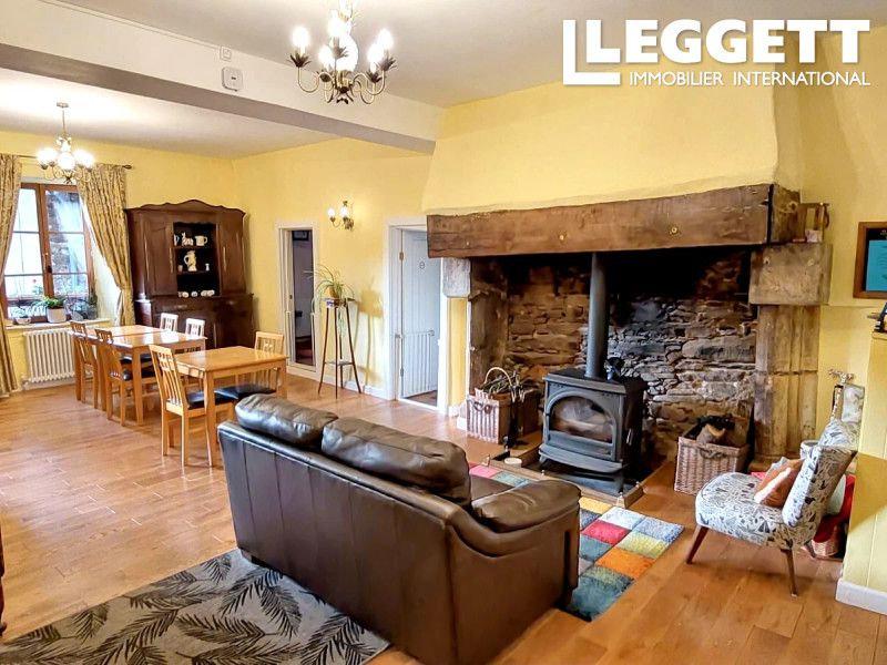 Property photo 3 of 10