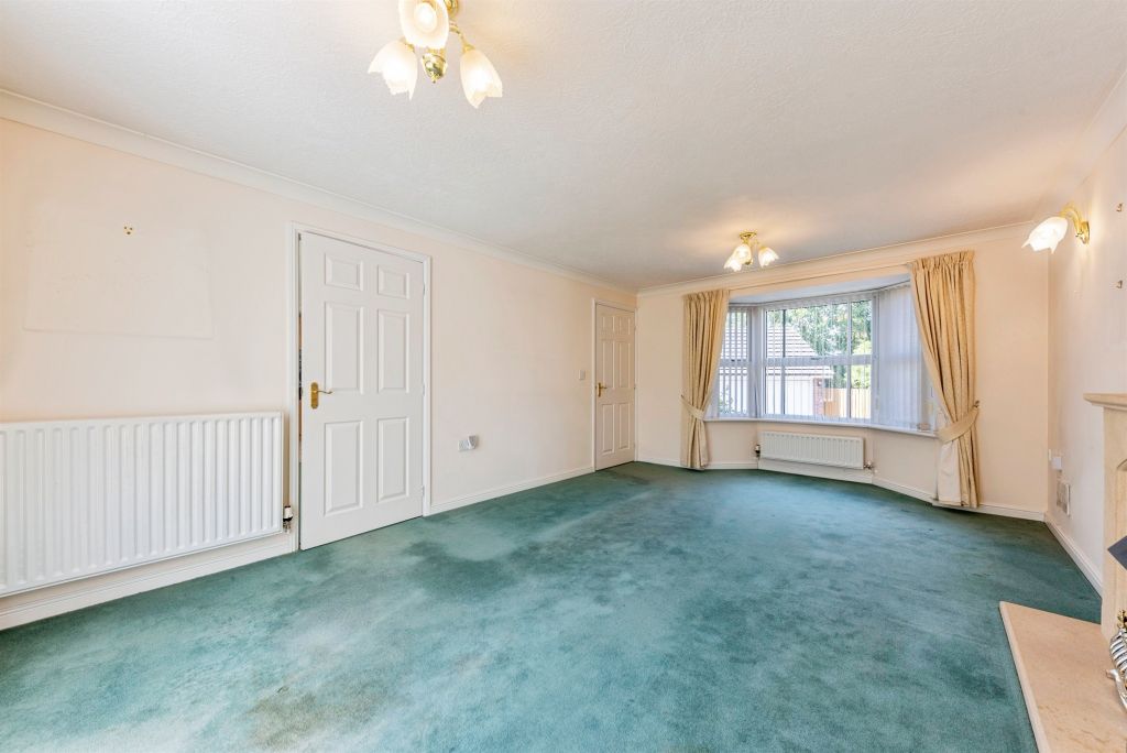 Property photo 3 of 21