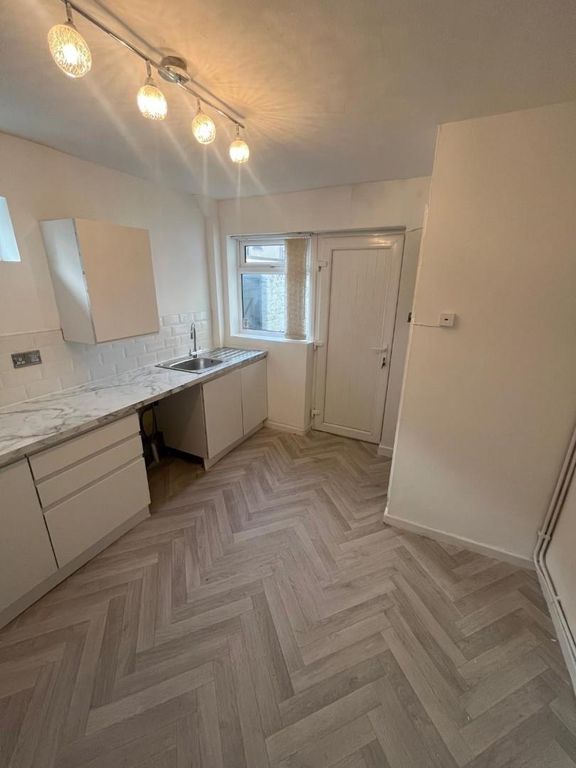 Property photo 2 of 10 3.Jpg