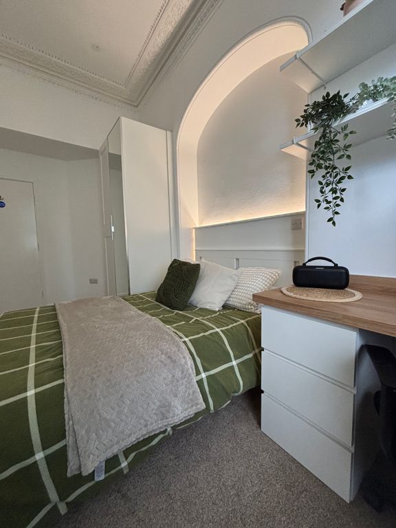 Property photo 2 of 13 Property