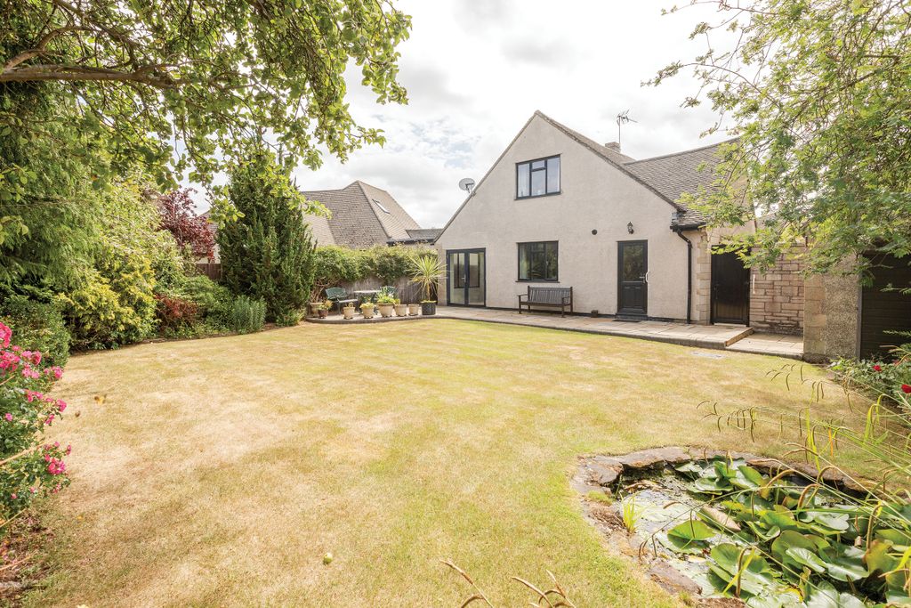 Property photo 2 of 29 2